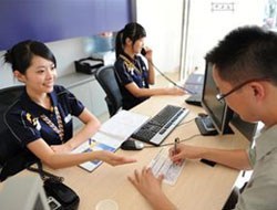 橡膠地墊、橡膠地磚與懸浮地板在健身服務(wù)中的應(yīng)用