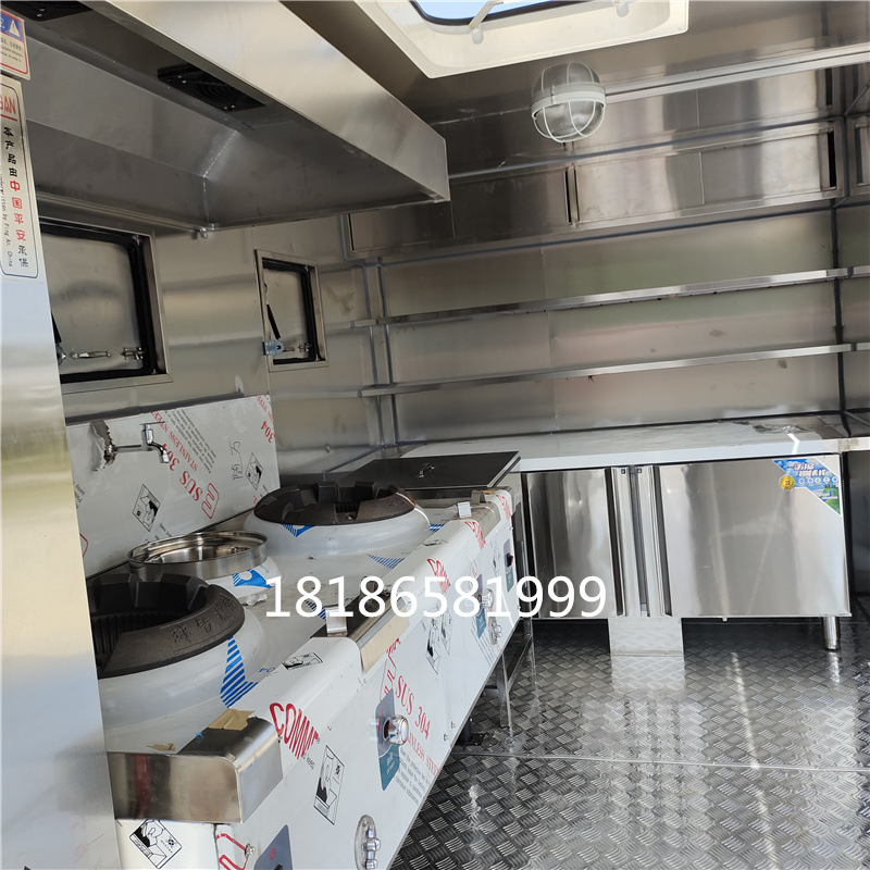 江淮不銹鋼餐飲車 多功能上門服務(wù)解決方案，工廠直供靈活購車